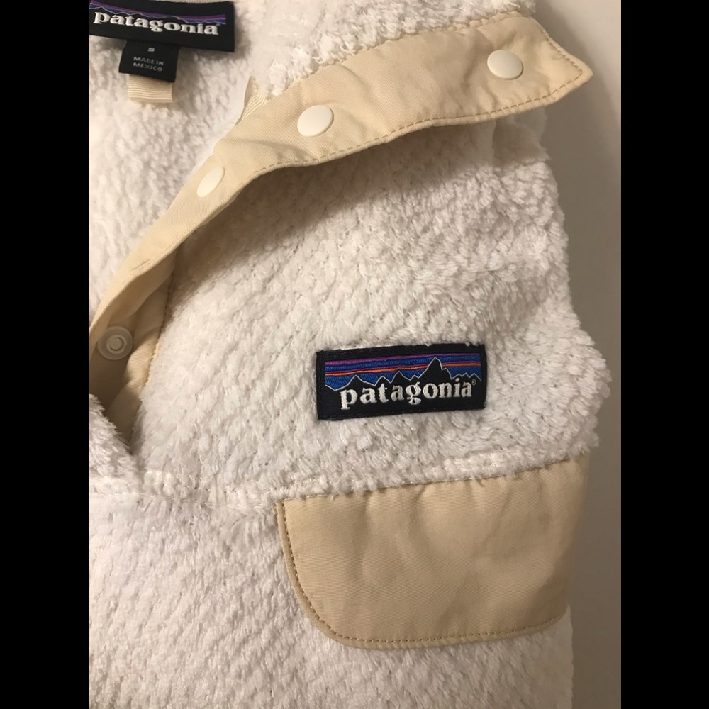 Excellent Condition White Patagonia Pullover